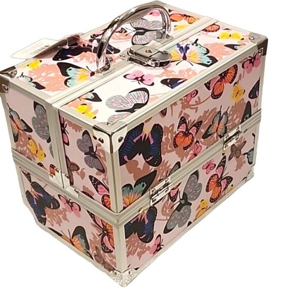 So Chic Butterfly Cosmetic Traincase w/Lock - Picture 7 of 8